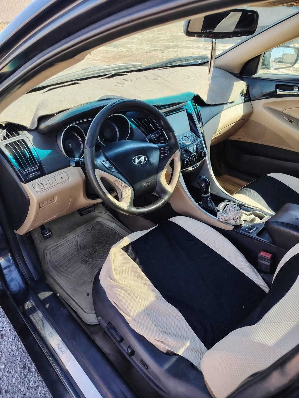 سلام عليكم سياره سوناته موديل ٢٠١٣ محرك ٢٤٠٠ تخم تاير حداديه مكفولات السيارة جاهزه من كلشي مكاني بابل بيه اربع قطع قطع صبغ بدون دواخل لمتت واحد على واحد السعر ٩٢وبيه مجال الشراي الرقم ***********
