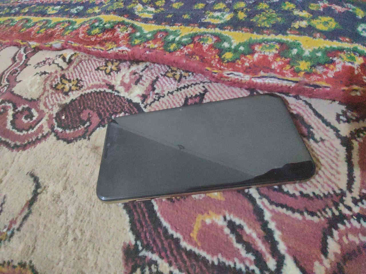 السلام وعليكم ايفون إكس اس شرق اوسط مامفتوح نضيف كلش شخط مابي ذاكره 64 بطاريته 76 كله بلاد السعر 150 بي مجال أو مراوس المكان كربلاء ***********
