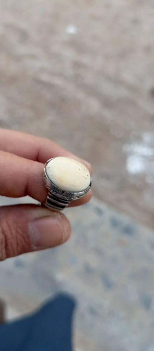 سليماني معطف صياغة فظة قديم شرط مكاني بصرة جسر خالد سعرة ٧٥  للتواصل واتساب ***********
