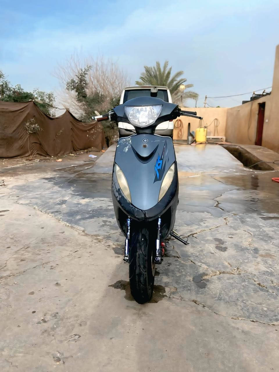 السلام عليكم ماكس عدلة دراجه خير من الله ما بيها نقص شغل واطلع بيها سكليتر رياضي جيسو ويدات بريك رياضي جيسو وبيها دبلات رياضي دراجه شلعة معدل قوية السعر 500 وبيها مجال بسيط المكان بغداد الراشدية *********** متواجد واتساب فقط
