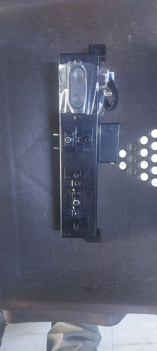 قطع غيار سنتافيا  2012
محل ثامر البصري 
الطالبية قرب مطعم حبايبنا مقابل مستشفى مارينا الأهلي واتساب*********** 
يوجد توصيل لجميع المحافظات ٦ الف
