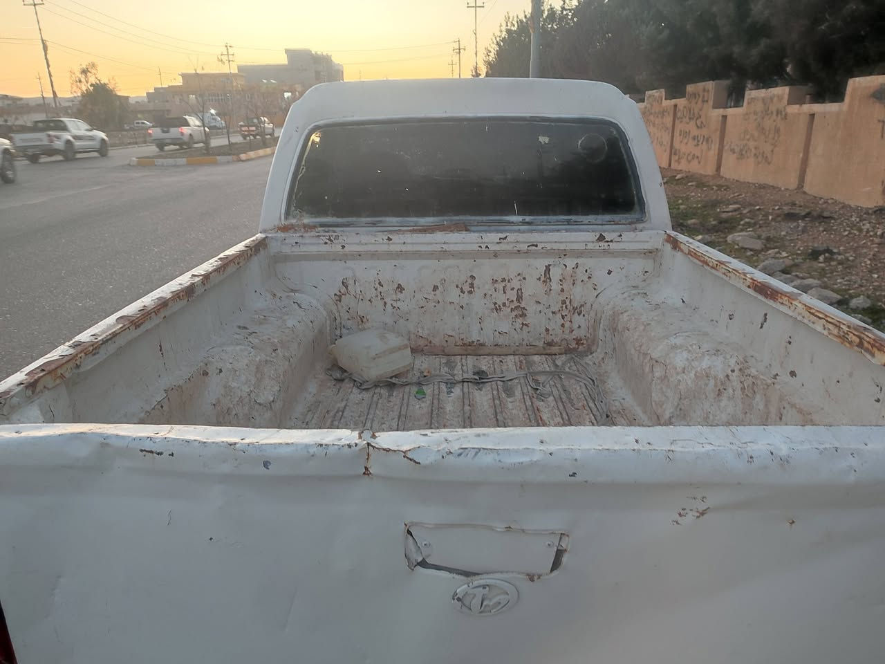 ام سیارە بۆفرۆشت گێڕو مکینە بە شرتە مۆدیل 2007 هیچی پیوە نیە منڤستە اسڵی سعر 16 ورقە ژم ***********  ***********
