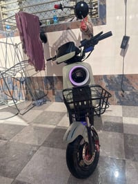 R9 • وينلي 2026 • بطاريات كبيرة