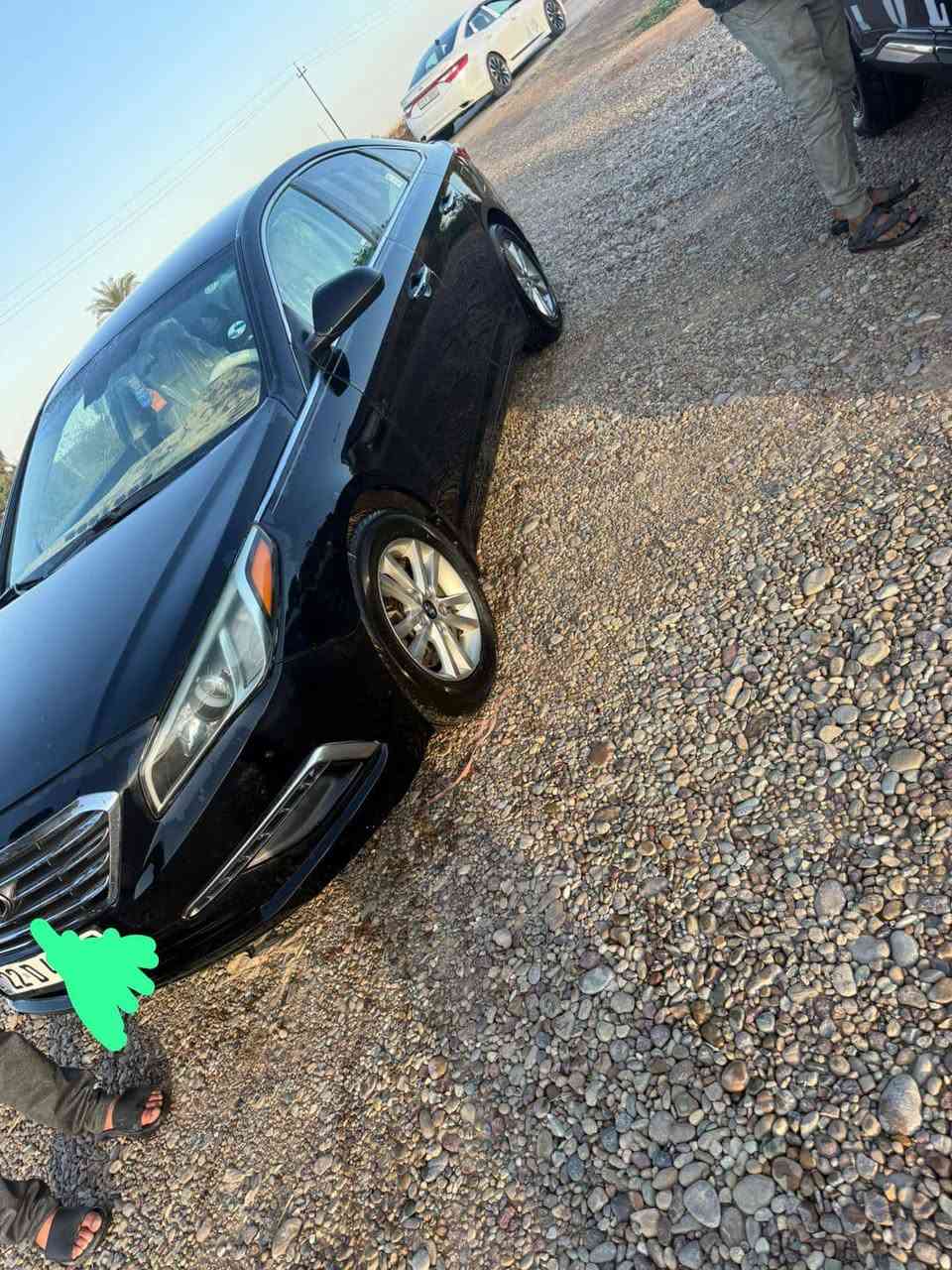 السلام عليكم سوناتا امريكي موديل  2016ماشية 132 حادث بنيد بمريكا وعندي فقط جاملغ خلفي شبر  سياره باسمي سياره حلوه  تخم تاير جديد صدر امامي خلفي جديد 
فئه Spoort  شاشه اندرويد 
السعر الاتصال على الرقم
مكان السيارة صلاح الدين قضاء الدجيل 
***********0
