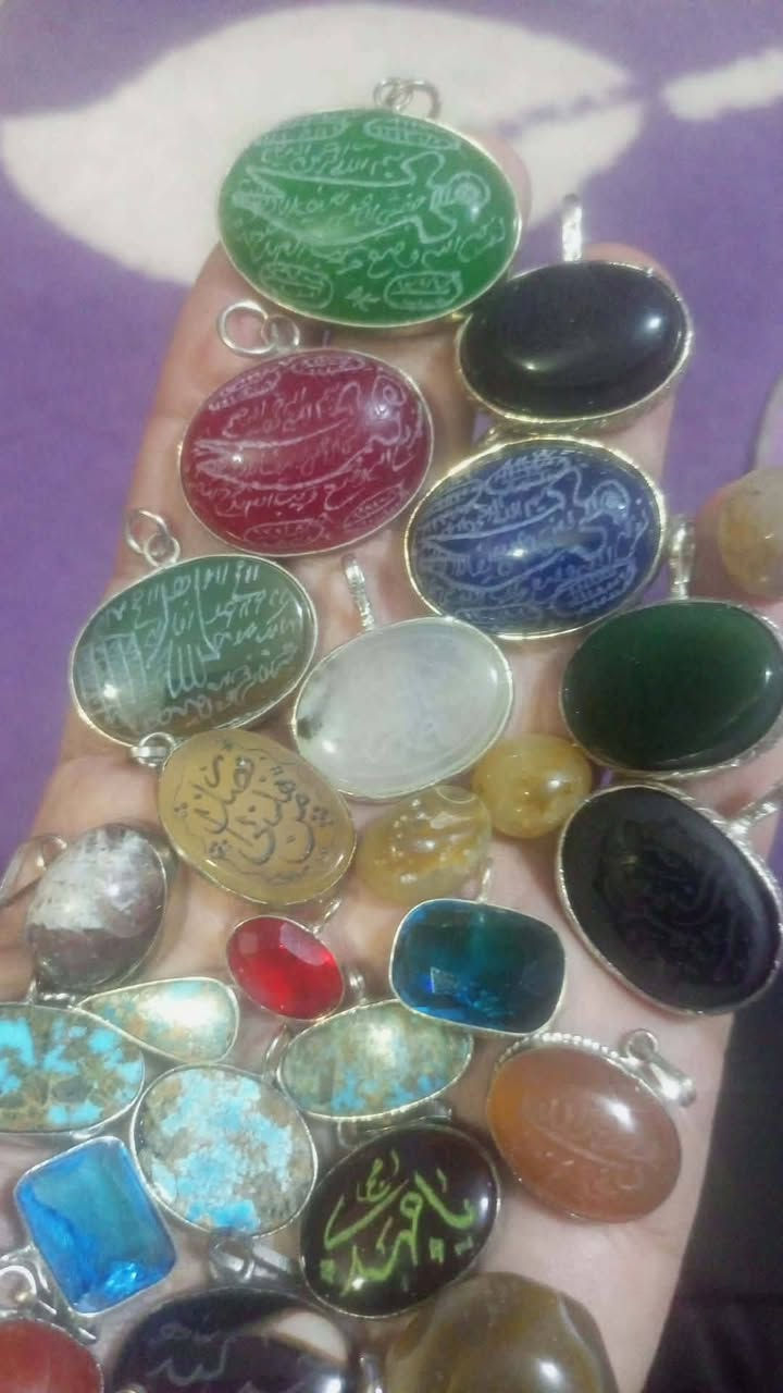 سلام عليكم للبيع احجار عدد 30 جزع وسليماني عطف و سليماني عين صريحة و سنام الجمل و قلادة فيروزي و عقيق مخطوط و شفه و ياقوت و توباز كلهن 50 الف مع التوصيل ما اراوس


**إذا كنت صاحب هذا الإعلان وتريد حذفه لأي سبب، رجاءا أرسل رسالة إلى الدعم الفني**