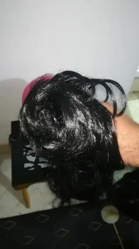 سلام وعليكم عندي باروكات كميه مااعرف لهن واريد ابيعهن ***********
