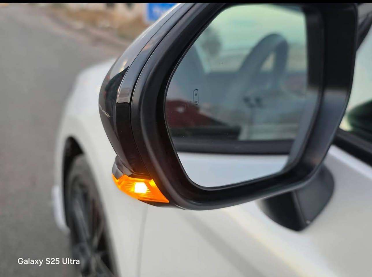 السلام عليكم كامري فول مواصفات للاخير بيع فقط بدون مراوس السعر 265بسمي تحويل مباشرمكاني بغداد 
‏‪0772 963 6917‬‏
