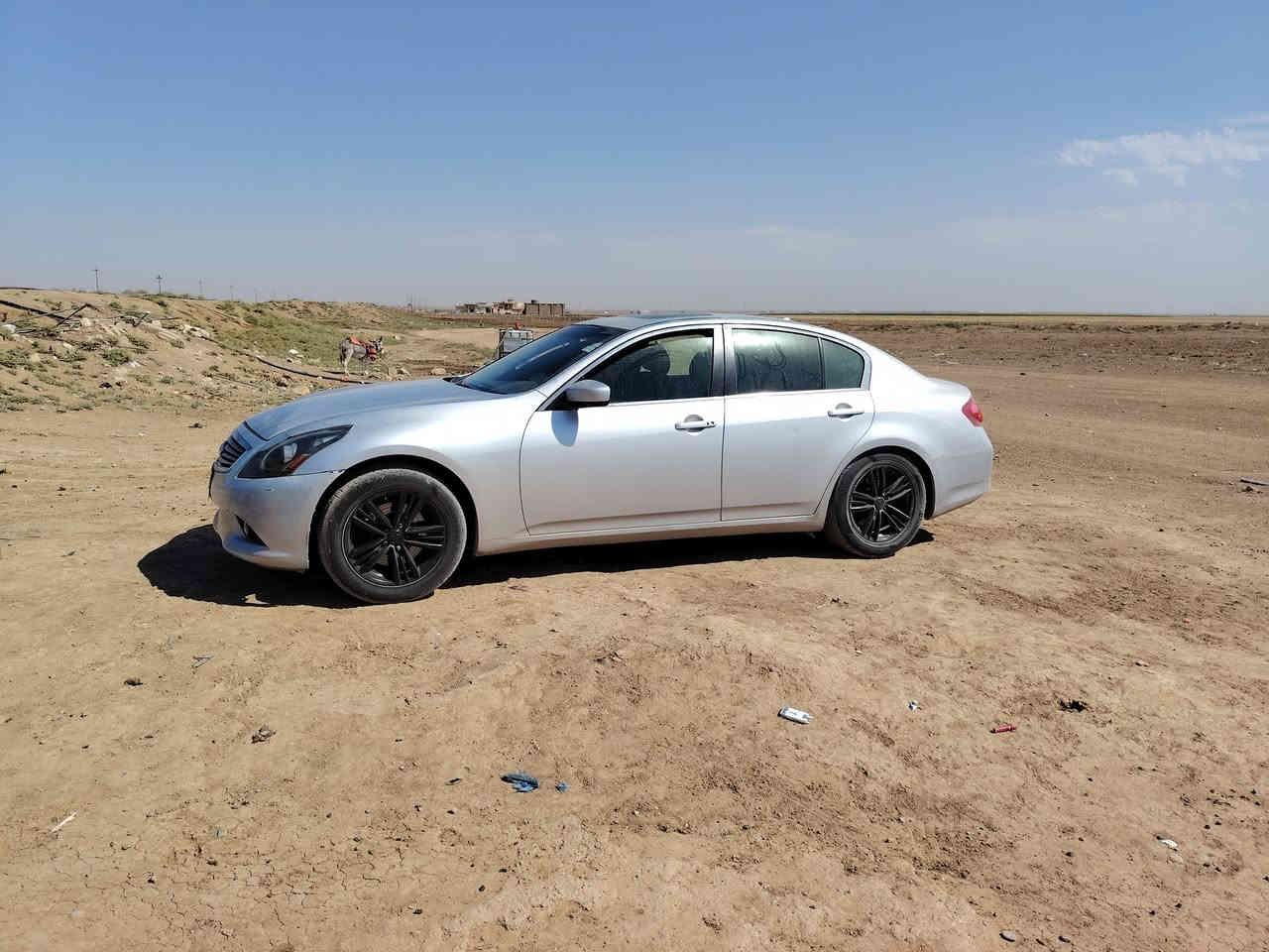 اسلام وعليكم سياره نيسان انفنتي غماره g37x موديل ٢٠١٣  شرط الوكاله وتحويل رقم بغداد صاحبها الشرعي بالموصل بيها مشكله بالگير وبيها قطعتين صبغ معارض مع بي ام واذا تكون محرك ٨ احسن  مكاني ناحية ربيعه ***********
