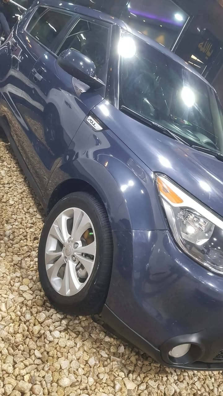 السلام عليكم...
للبيع صول 2015 رقم بابل بدون صبغ أو تبديل فقط الجاملغ الأمامي مصلح بارد 
حادث السيارة بالمنشور ماشية 105ml 
جاهزة من كل شي 
سعرها 110$ 
مكانها بالحلة مركز المدينة
للأستفسار ***********
