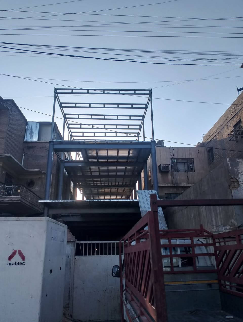 حداده عامه للسقايف والجمنات اسعار مناسبه ***********
