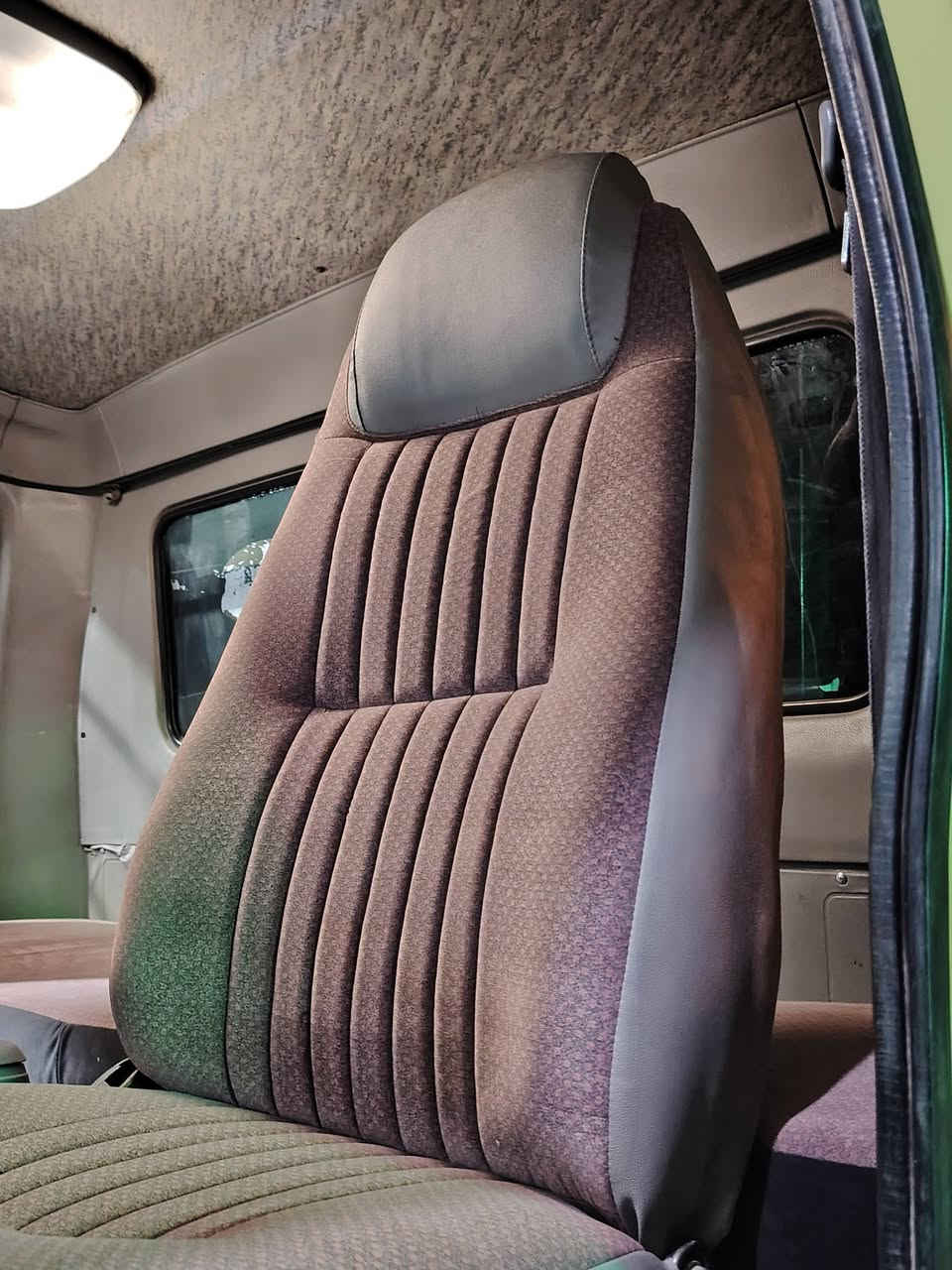 جانت مختصر من عملنه  من مختلف السيارات
دوشمه حسين شادو لدوشمة كافه انواع السيارات

ان شاء الله ينال عجابكم
@أبرز المعجبين
الكل
حسين شادو


**إذا كنت صاحب هذا الإعلان وتريد حذفه لأي سبب، رجاءا أرسل رسالة إلى الدعم الفني**