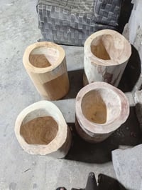 جاون للبيع السعر ٨٥. الاتصال على ٠٧٨١٥٨٠٧٥٠٦