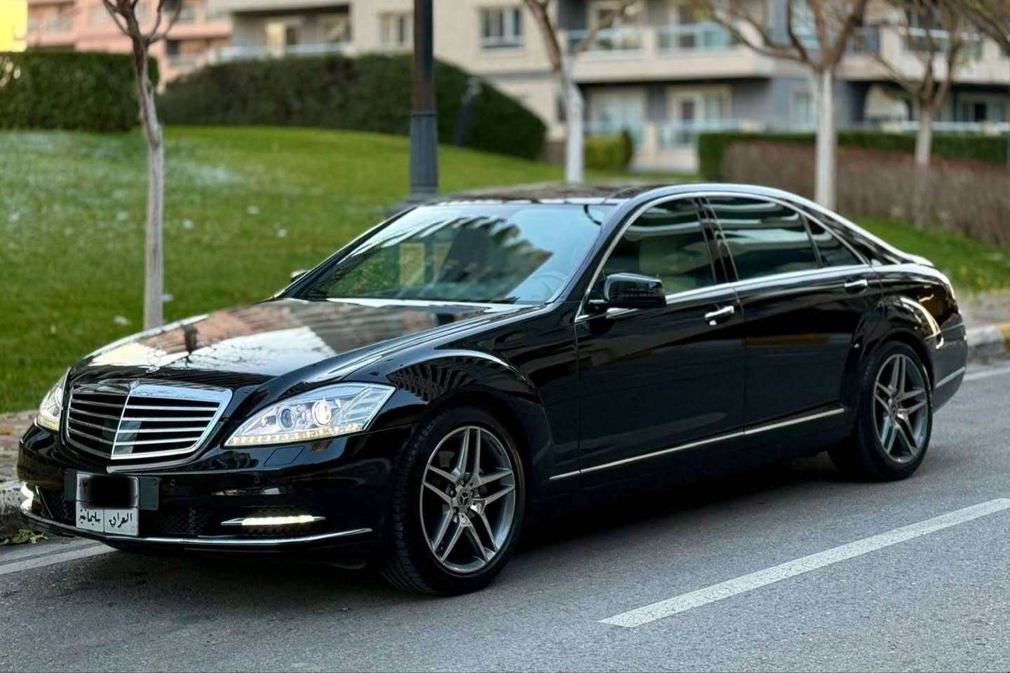 مارسیدس 2013 S350  خلیجی 
بەنزین زەمانی دوەلی 
دەعامی بۆ دەعامی بەشەرت بێ بۆیاخ و شوخت
6 بستۆن و مەکینەی مەرغوب 
پانۆراما دەرگا لارج دەرگا درێژ بەسمە ڕادار و نازور 
ناوی زۆر تازە و جوانە کوشنی نەدراوە 
5 پەردەی شەریکە جام فوتو کشن سارد و گەرم 
3 شاشە دەرگا بەسمە
کامل سێرڤسی بۆ کراوە لە شەریکەی مارسیدس 
180هەزار کم ڕۆشتوە 

سعر: لە کۆمێنت داوای بکە ڕاستەوخۆ بۆت دێت 📩 

گێڕ و مەکینەی نەکراوەتەوە بەشەرت 
بوخاری و دووکەڵی نییە هیچ کێشەی نییە بەزەمان 
کارەبای بەشەرت ، 
 
 ژمارەی خاوەن سەیارە 
***********
وەتسئاپ
