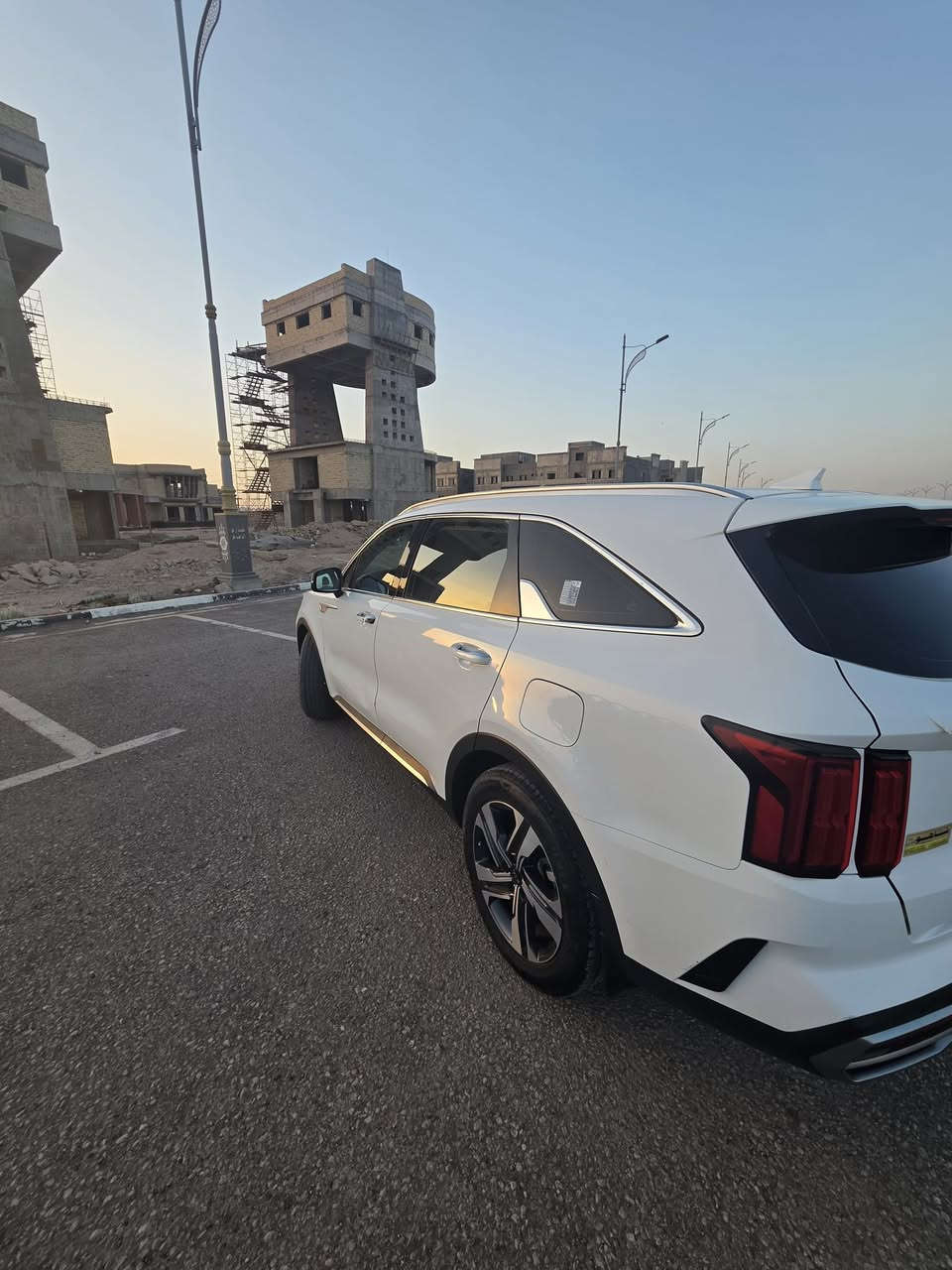 سورنتو موديل 2021
6 سلندر ، 7 راكب 

خليجي بيه صبغ بنيد وشويه من الجنطه 

فول مواصفات عدا البانوراما

السيارة جديدة وجاهزة 

السعر220

📍عنوان / كربلاء/شارع الحولي 100 

📞 ***********
