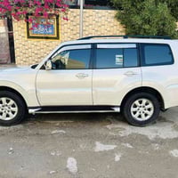 باجيرو حبتور ٢٠١٤ رقم بغداد  كشنات جلد حساسات فتحه سقف دمام مكينه وكير...