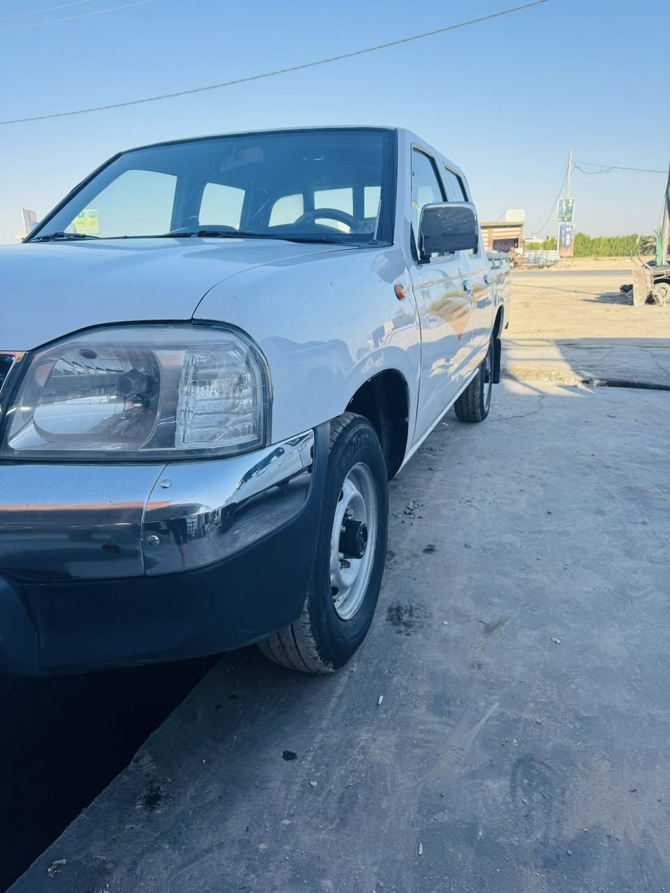 نيسان 2007  بيها جاملغ وبنيد جاهزه من كلشي مكاني حله  السعر 90 وبيها مجال بسيط ***********
