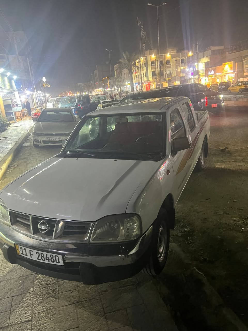 نيسان بيك اب 2008
صبغ البدي الخلفي اليسره 
رقم بغداد انكليزي 
سنويه هزه جديده
صدر جديد 
تاير جديد
سياره مابيه نقص 
السعر 90 وبيه مجال 
مكان السياره الشعب

***********
