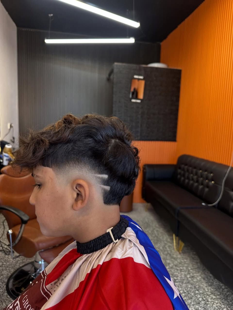 تمً بعون الله افتتاح صالون حلاقة 💇🏻(SARMAD)
فرع بغداد حي الجهاد الشارع التجاري مقابل(بركر ابو يونان )
أوقات العمل من الساعه 10 صباحا إلى الساعه 11 مساءا 😎
***********
نتشرف بحضور الجميع 🙏
