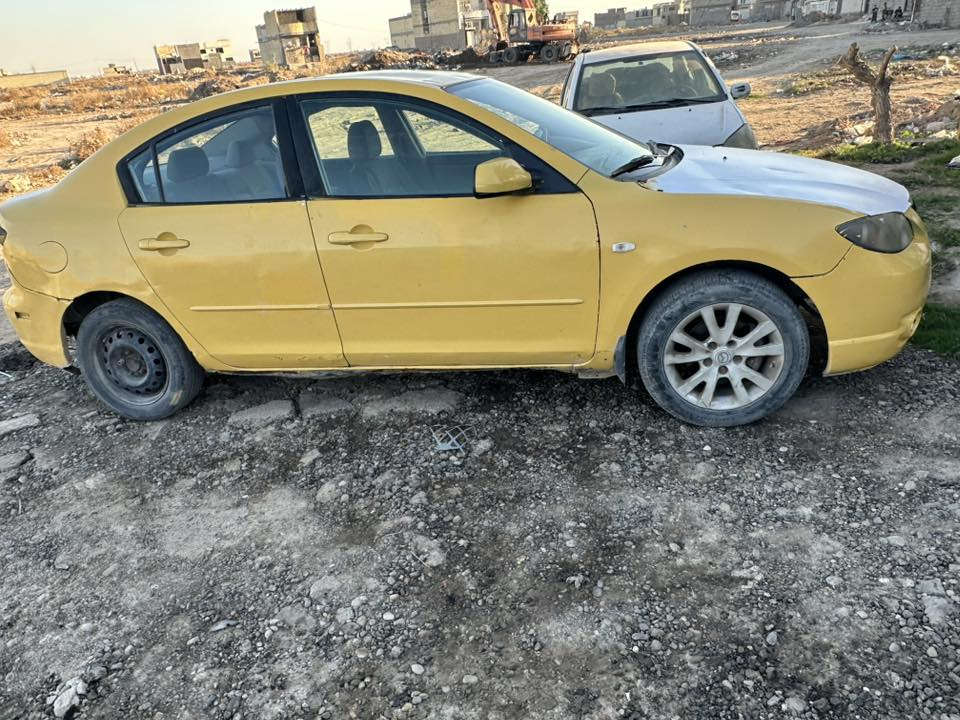 السلام عليكم
مازده 2007. مكينه وكير كورله.  
سياره كوم حديد. اتكفلك صرقه وعشاير. 
بدون تحويل. 
مكان بغداد تراث. السعر. 16.ورقه وبيعة مجال.


**إذا كنت صاحب هذا الإعلان وتريد حذفه لأي سبب، رجاءا أرسل رسالة إلى الدعم الفني**