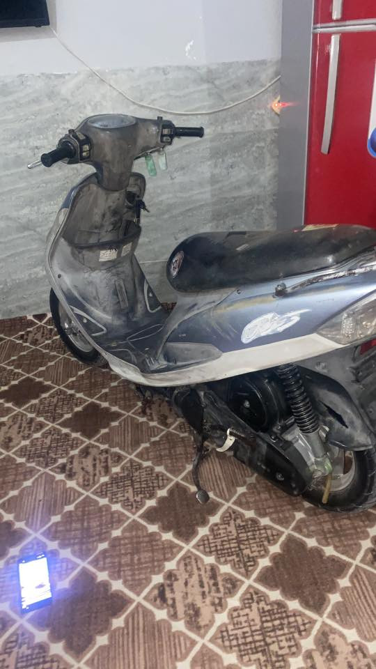 ماكس منغولي صاله 6اشهر من طالع من المعرض تعال افحص وشوف وأخذه دراجه نضيفه مابيه شي  نكره سلف رايده 500الف وبيه مجال


**إذا كنت صاحب هذا الإعلان وتريد حذفه لأي سبب، رجاءا أرسل رسالة إلى الدعم الفني**