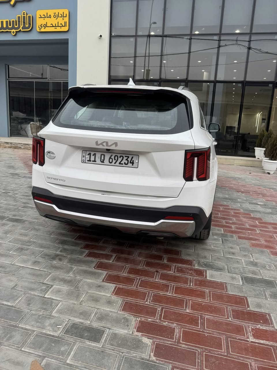 السلام عليكم ورحمة الله وبركاته
داتا شو 
كامرتين 
ويل ٢٠ 
🌳 الموديل 2024
🌳 سعة المحرك 6V 3,5L
🌳 مرتبط بناقل حركة أوتو 8 نمر
🌳 يبلغ عزم الدوران 350 نيوتن
🌳 كير ماوس
🌳 عدد AIR BAG 2
🌳 حساسات أمامية 
🌳 حساسات خلفية
🌳 لايت زينون + LED
🌳 كشافات 
🌳 بك لايت LED
🌳 ويل كب 20
🌳 4 دسك
🌳 قبضات أبواب من الألمنيوم
🌳 ماسحة خلفية
🌳 مفتاح التشغيل بصمة
🌳 تشغيل عن بعد 
🌳 فتح الصندوق كهرباء
🌳 شاشه متصل 
🌳 الانارة الداخلية هالوجين 
🌳 المقاعد لون أبيض
🌳 حركة المقاعد الأمامية والخلفيه كهرباء
🌳 7 راكب 
🌳 مثبت السرعة Cruise
🌳 المودات والأوامر الصوتية
🌳 أوضاع القيادة  Drive Mode
🌳 فحص أنظمة السيارة 
🌳 مقود جلد حياكة 
🌳 شفتات سرعه
🌳 تبريد شاشة
🌳 3 قطع تبريد 
🌳 هاند بريك بصمة 
🌳 ا ABS 
🌳ا Auto Hold   
🌳ا ISO Fex       
🌳 نظام مانع الانزلاق
🌳 نظام نزول المنحدرات 
🌳 اشارة في المرايا الجانبية
🌳 مخرج منفذ الطاقة ⚡
🌳 ا  Bluetooth / USB
🌳 بردات أبواب خلفية
🌳 بردة خلفية   
🌳 شاحن هاتف Wairlees
ماشيه 36الف قابله للزياده
السياره بيهة بارد بلباب خلف الصدر شي بصيط مامبين
السعر215وبيها مجال بسيط 
 اتصل
***********
