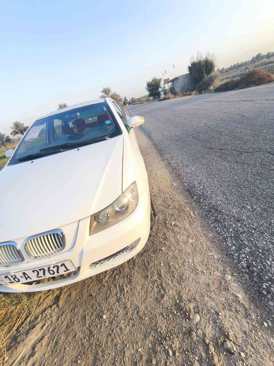 ليفان 620للبيع 
مديل 2012
حادثه جاملغ ايمن مرجع عل بارد 
هزه جديده بعده ما صاقطه 
كير مكينه خير من الله لا تبخير لا تنقيص 
كهربائيات كله شغاله  حداديه جديده 
السعر 55وبيه مجال 
مكانه بابل ابي غرق 
***********
متواجد عل فيس واتساب
