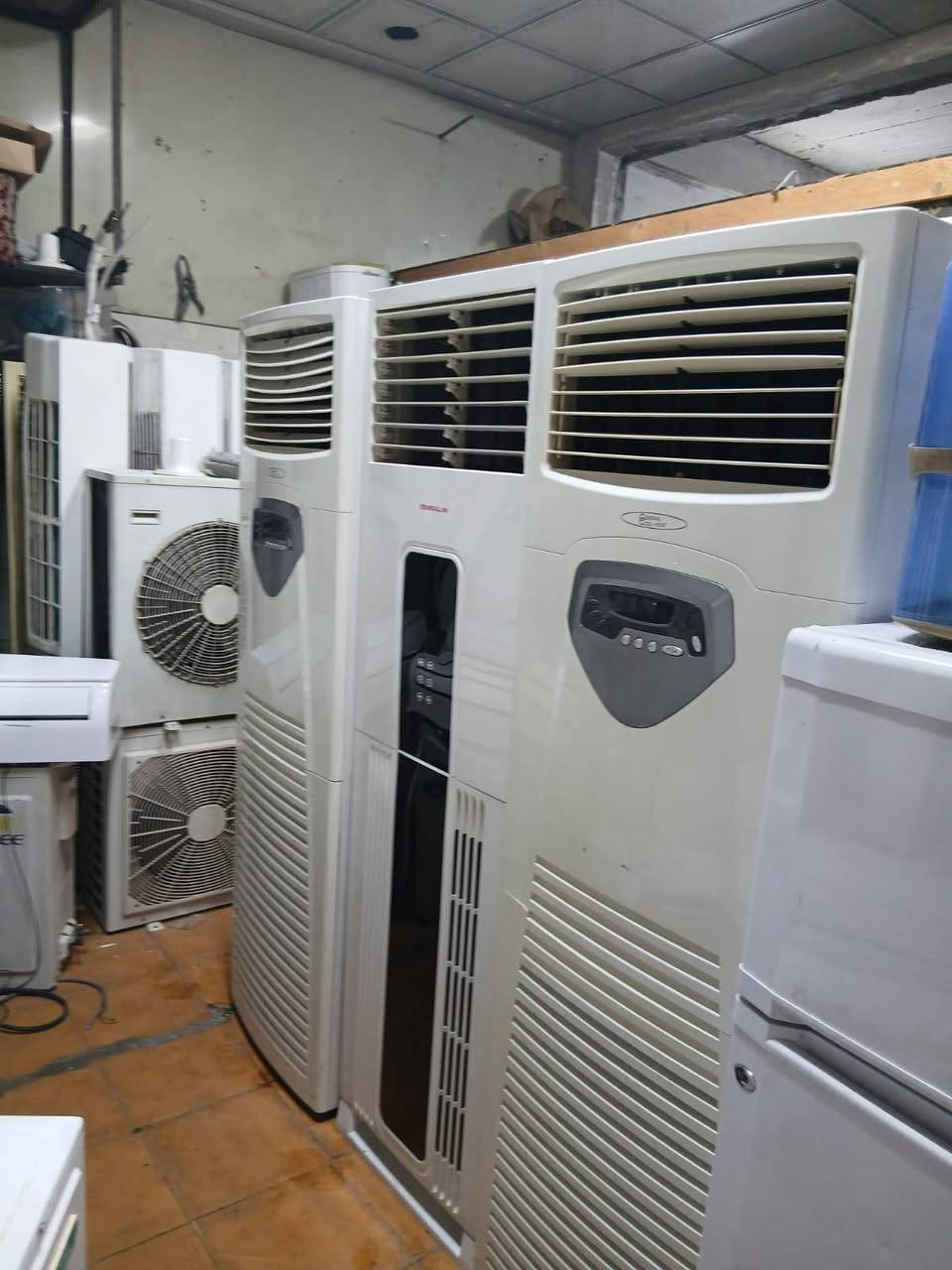 اللهم صلي على محمد وآل محمد
توفرت جميع انواع السبالت عمودي وجداري وباسعار جدا مناسبه
مجمع المصطفى. الدلال. مجاور مكتبة علاء التميمي
للاستفسار ***********
