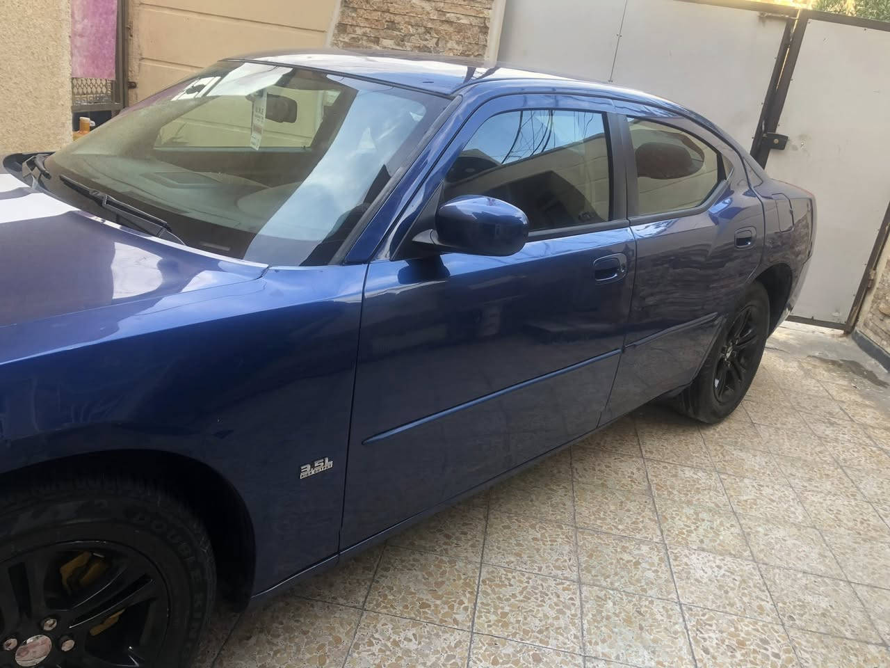 السلام عليكم اخوان إقراءه التفاصيل يلا تتصل 
جارجر ٢٠١٠ اصل ٤ جوكات تبريد تدفئة كير مكينه كله كفاله 
حادث السياره الهلال مال جاملغ الخلفي راجع بارد وباب السائق بي ضربه خفيفه ضميته وجايبيلها واحد نفس اللون السياره مابيها اي نقص فقط الدعاميه الاماميه يرادلها ترتيب وأذان مال مكينه السعر ///٩٠ ولو مو سعرها بس مستعجل ***********
