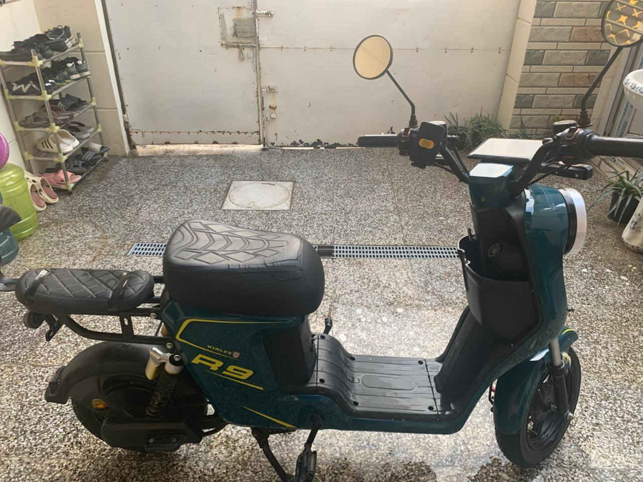 السلام عليكم دراجه R9 نظيفه و مستخدمه قليل السعر 450 وبيها مجال المكان بغداد البلديات ***********
( مكلف بالنشر )
