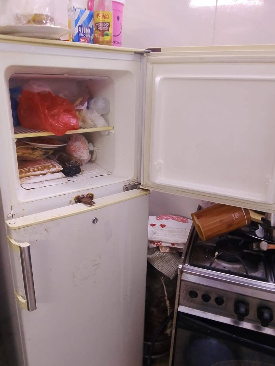 ثلاجة شغاله ما بيه ضرر العنوان بغداد نفق الشرطة


**إذا كنت صاحب هذا الإعلان وتريد حذفه لأي سبب، رجاءا أرسل رسالة إلى الدعم الفني**