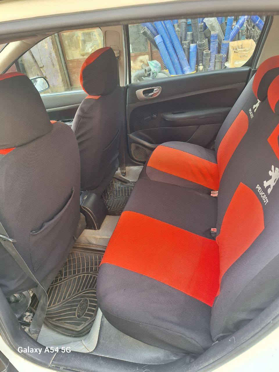 بيجو فرنسي 2005 للبيع محرك كير جديد تبريد حدادية صدر نظيفة
***********
