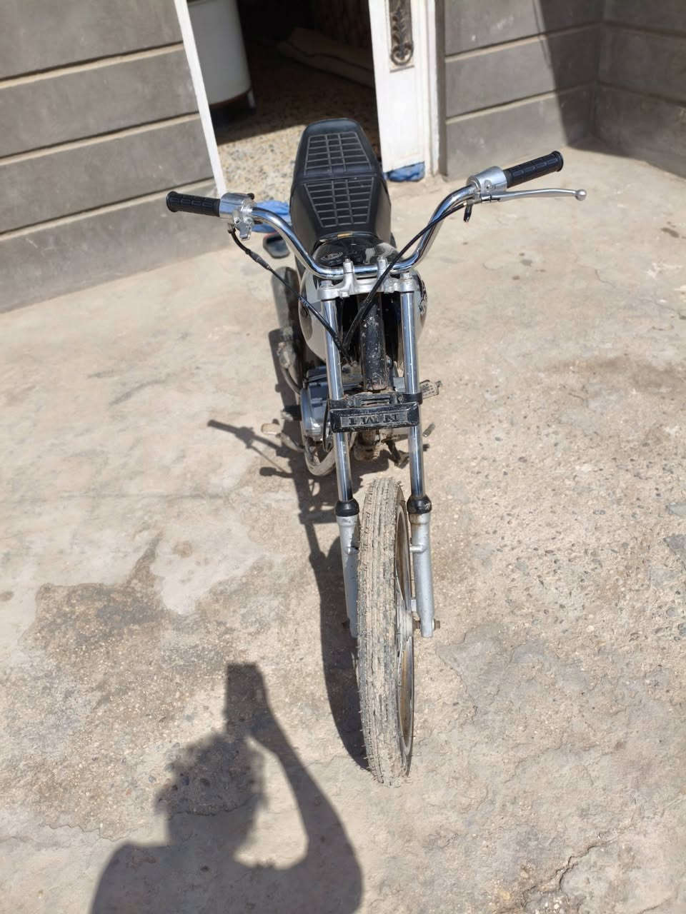 سلام عليكم شباب دراجه البيع نامه حلوه مرتبه المكان حله كفل  الرقم ***********
