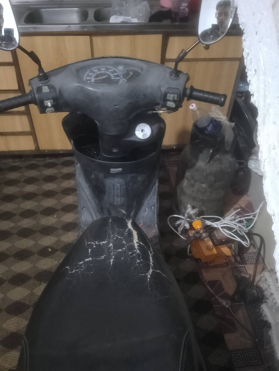 سلام عليكم من ريتشارد مدير كروب بريز لبيع مكاني بغداد فلكة حي نصر كاملة 350قفل لا تعامل  كلها شقالة ***********
