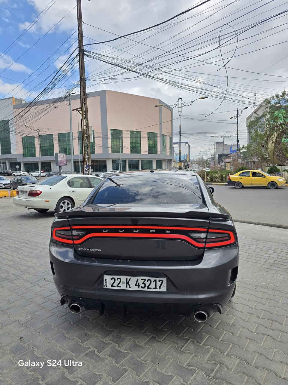 للبيع
سعر 166$
جارجر sxt  محدث gt موديل 2016
🚫ضرر صبغ صفحة  اليمين مال شخط شرط بدون دواخل نهائيا بدون معجون
البوند مبدل مال تحديث 
 ايرباك  ستيرن راجع سستم مرفوق صور بأمريكا مع الصور 
محرك ٦سلندر حجم ٣٦٠٠ كير طيارة  ٨ نمر شرط 
كير محرك اكسل شرط
رقم اربيل رقم وهزة وسنويه جديد شرط التحويل 
مواصفات sxt 
بصمة تشغيل مع بصمة تشغيل عن بعد 
شاشة كبيرة كامره دواره 🔊 سماعات سستم صوت
فول تحكمات ستيرن
 نظام تراكشن مانع انزلاق 
 كشن كهرب هيتر بلكشن 
سيارة جاهزه 
موصل الايسر 
***********
***********
