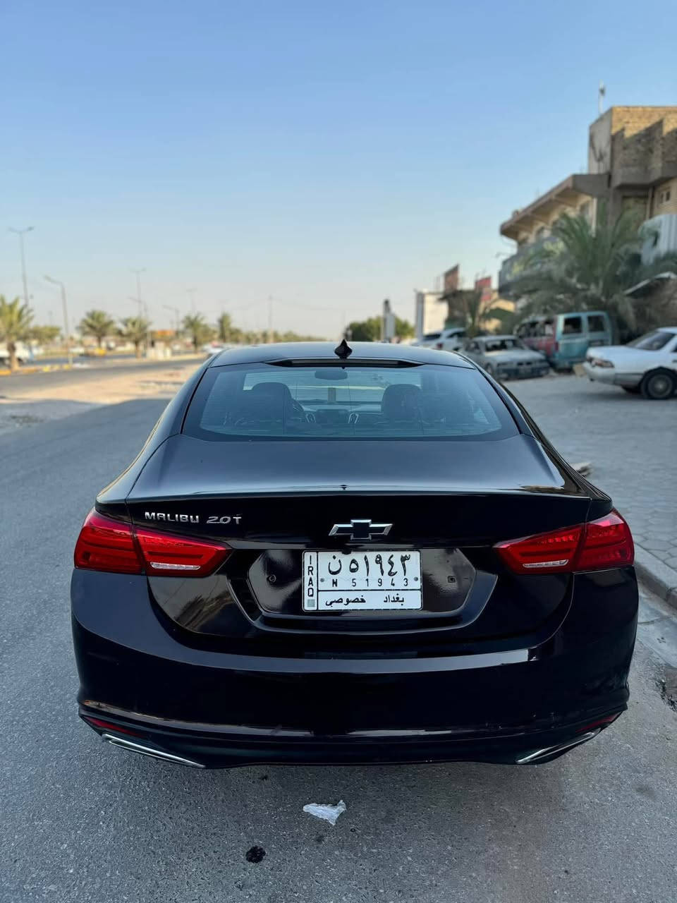 السلام عليكم 
بيع او مراوس حسب القناعه 
ماليبو بريمير موديل 2020
مكينه 2.0T 
گير ٩ سرعات 
رقم بغداد بسمي تحويل مباشر 
لون كرزي 
بانوراما 
قياده ذاتيه 
كامره خلفيه 
اوتو بارك 
٩ سماعات ماركه boss+ دمامات خلفيه 
تدفئه ستيرن 
تدفئه تبريد مقاعد 
داخل اسود

مكان السياره نجف
السعر 135

السياره تقريره سرقه فقط قطعتين ودشبول

للأستفسار ***********
‬
