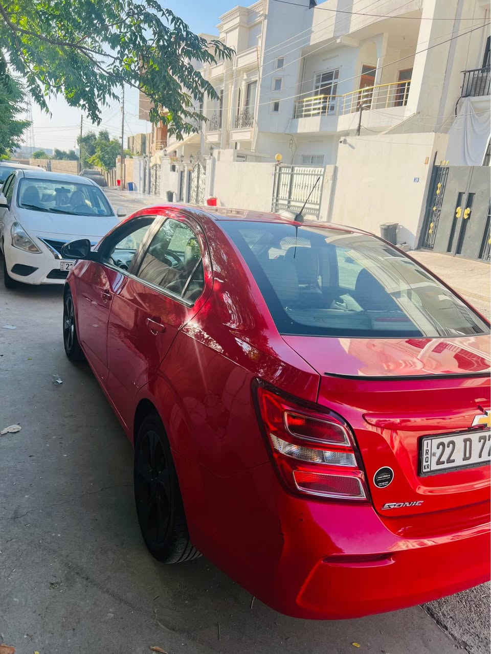 ٤ پارجةي هةية   پشت و پيشى كه پسه گئرو مه چينه ى ته برىت به شه رت موديل ٢٠١٩   75$ محملا  سيارةكة زور خاوينة  يةك دةست بوة   8$ وةرةقةي غرةمة لة سةرة 
*********** أربيل, العراق

