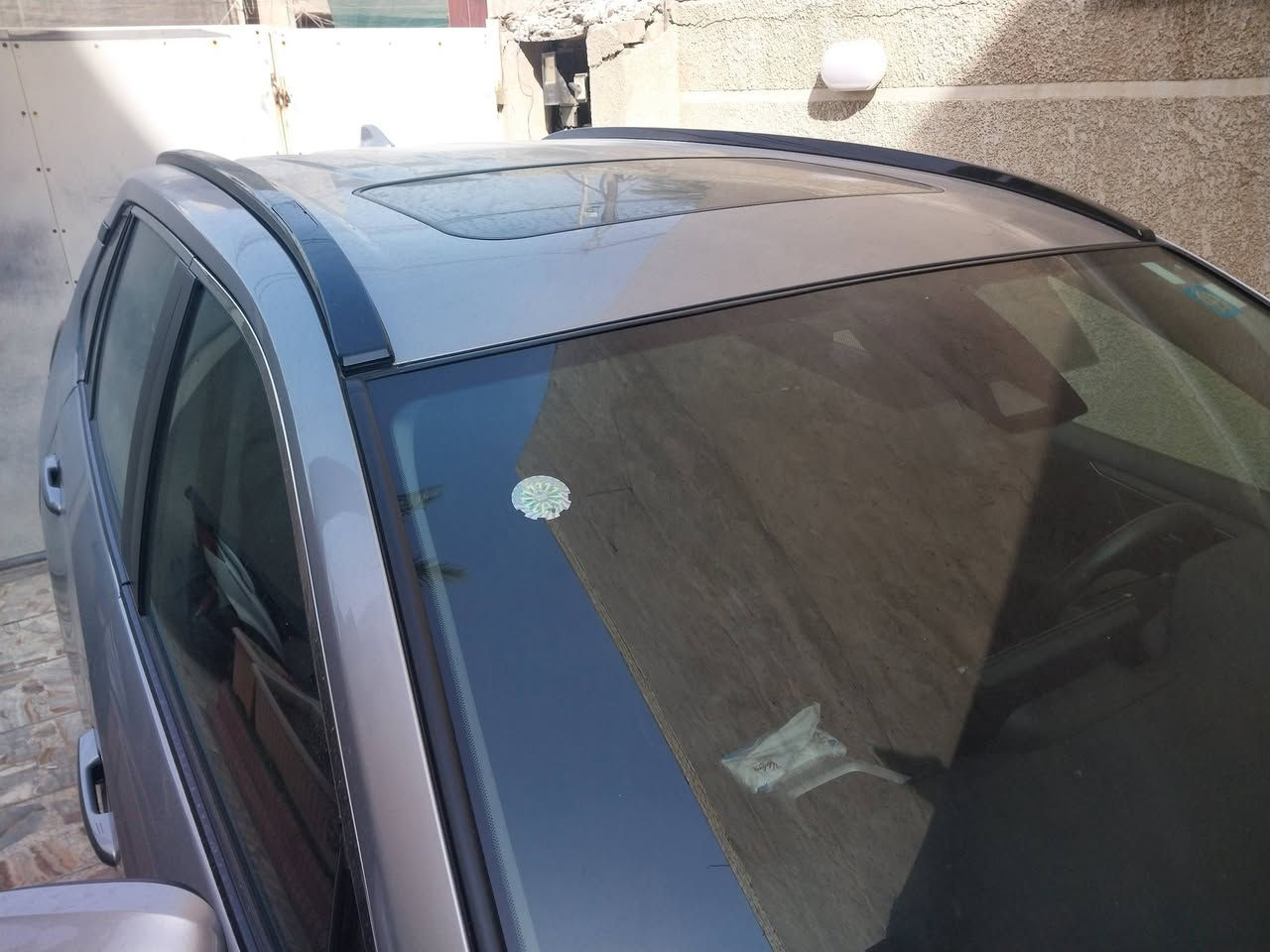 السلام عليكم اخوان رمضان مبارك على الجميع 
للبيع تويوتا رافور موديل 2024 XLE بلاس 
رقم بغداد باسمي 
بانزين فقط
3 قطع صبغ 
بدون ايرباك وبدون دواخل ( شاصي ولغد ) مكفول بجم كبس بلادي ما ملعوب بي ابد 
فتحة وبصمة وكشن كهرباء وصندوك كهرباء دوسات اصلية 
ماشية 16 الف مايل
صور الحادث بالمنشور واي استفسار اني حاضر 
السعر 228 ورقة نهائي 
***********
