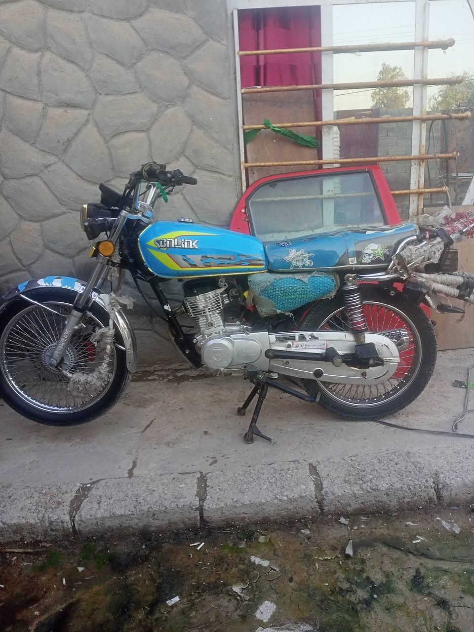 سلام عليكم دراجه موديل 24 اوراق موجوده خير من الله تريك وين مايعجبك ريدها 650 وبيها مجال قليل شراي يجي خاص


**إذا كنت صاحب هذا الإعلان وتريد حذفه لأي سبب، رجاءا أرسل رسالة إلى الدعم الفني**