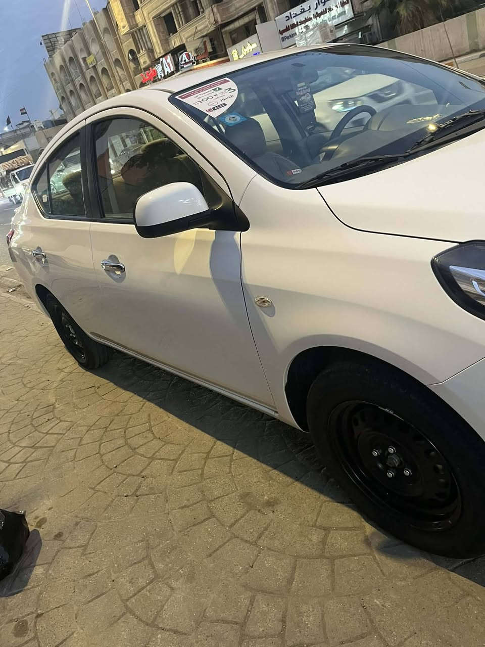 السلام عليكم سني ٢٠٢٥ هندية شركه السور البليته الزركه ام الضمان السيارة جديده ماشية ٢٠ الف مكانها بغداد الكراده السعر ١٢٧ وبيها مجال للإستفسار ***********
