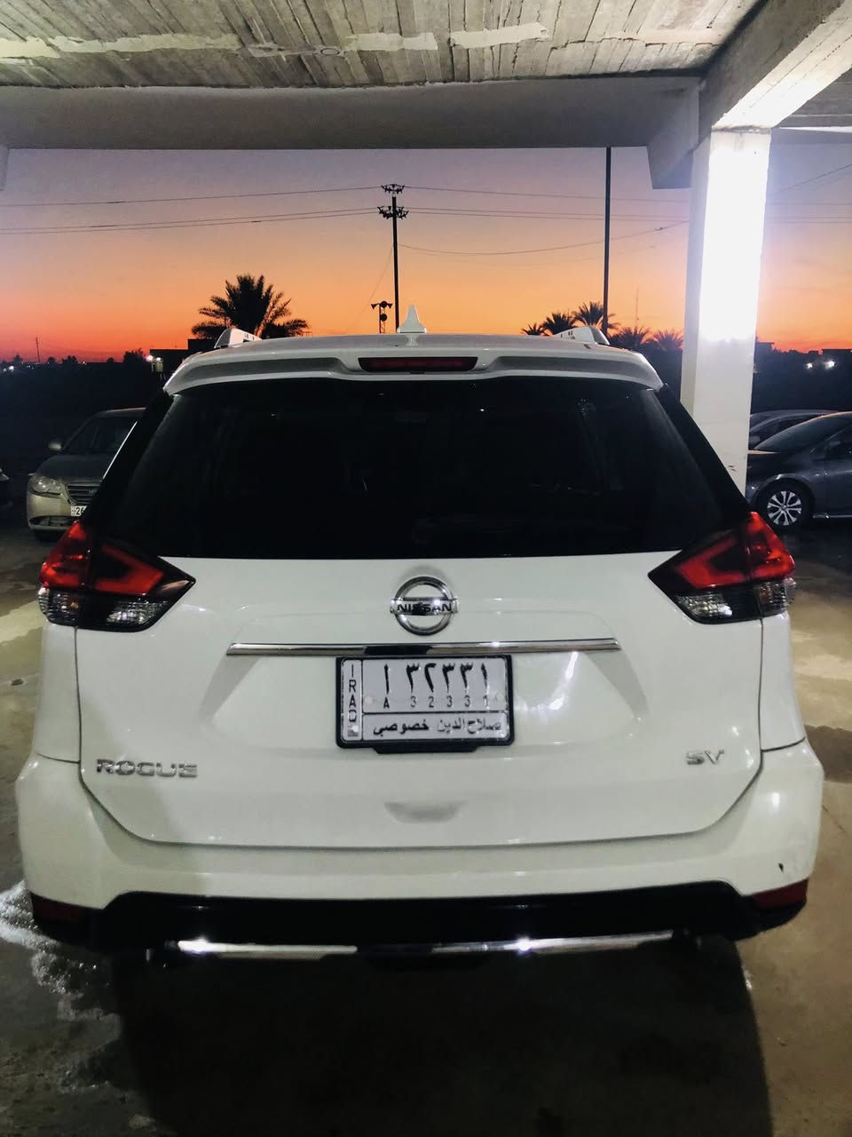 السلام عليكم ورحمة الله 
للبيع نقداً 
نيسان روج موديل 2019 
مواصفات SV (بصمة تشغيل وابواب ، جنطة كهرباء ، تدفئة كشنات ، تشغيل عند بعد وباقي التفاصيل ) 
حادث بسيط صبغ قبق صندوق فقط 
صور الضرر مرفقة مع المنشور 
محرك ، كير مكفول 
تايرات وصدر جديد 
ماشية 130 الف ميل 
مكانها صلاح الدين / العلم 
السعر 168 قابل للتفاوض 
***********
***********
