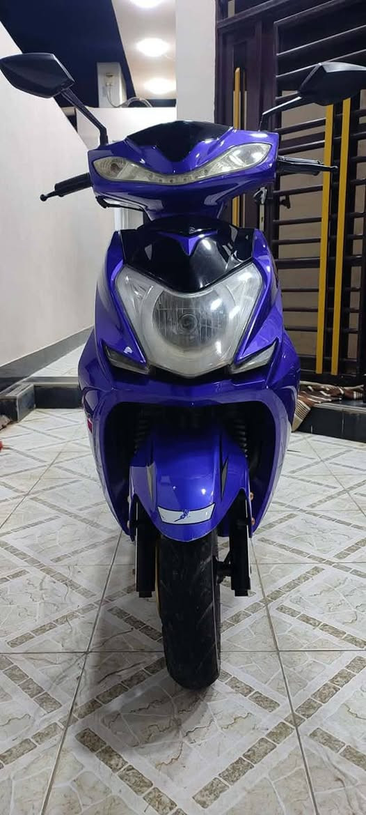 دراجه سكنس لد للبيع نضافه فول مكان كوفه البحداري السعر 900
وبيه مجال قليل الإستفسار ع الرقم ***********
