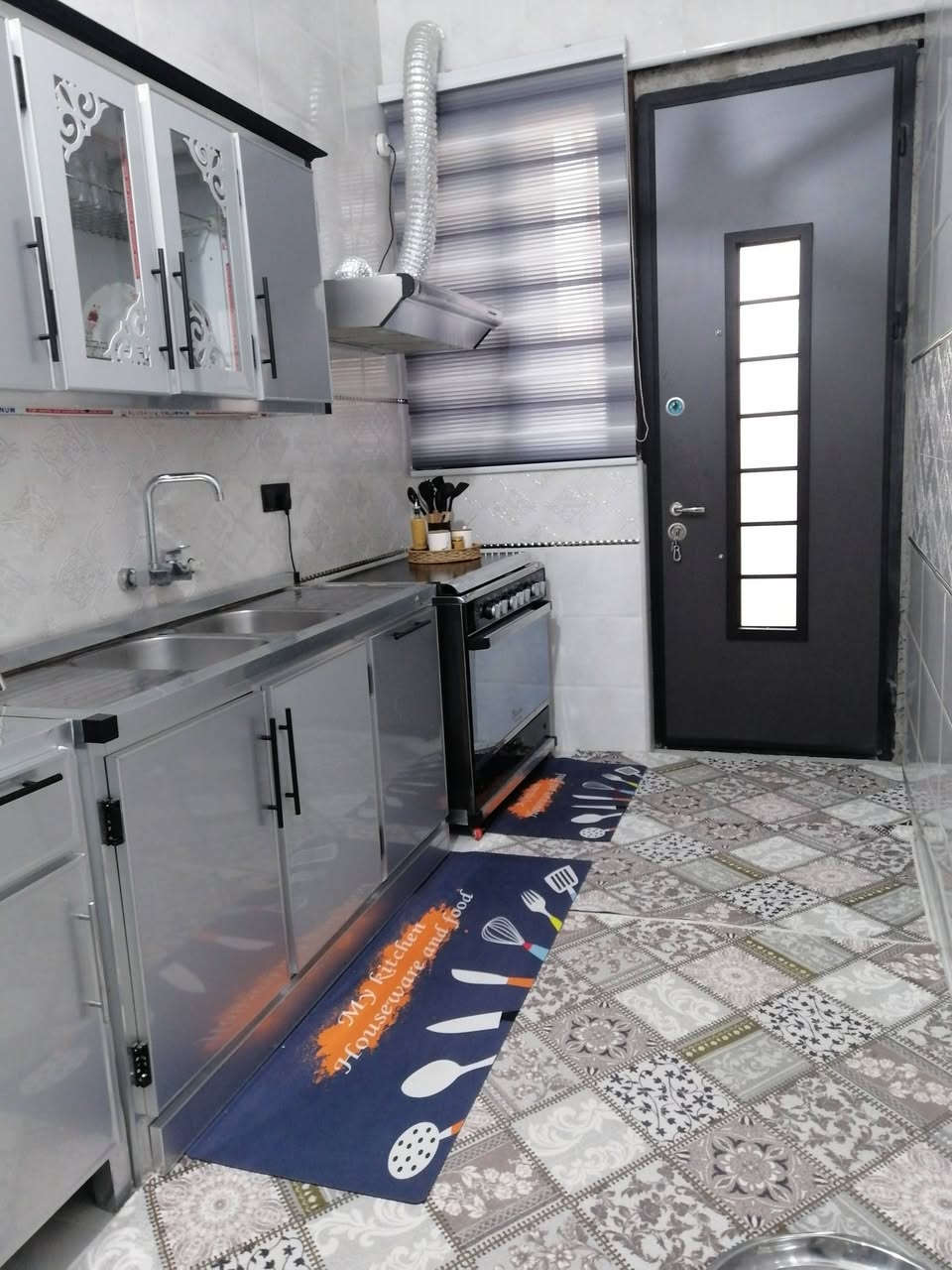 دار للبيع زراعي سند٢٥
مساحة 108 متر
واجهه٦نزال١٨
بعقوبة ام الكرفس
٢طابق عدد الغرف نوم٣
قليل تواجد على الفيس
للاستفسار ***********
