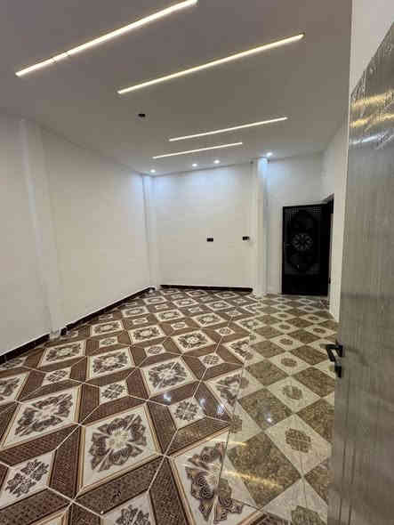 دار للبيع  محجوز لصالح المصرف العقاري كركوك
شرط التحويل 
استلام مفتاح يوم العقد

المساحة/200 متر واجه 10م 
يتكون الدار من استقبال ومطبخ بارد ومطبخ حار وهول وغرفة طعام وغرفتين نوم ومنزع وصحيات داخلي وخارجي 
نظام مغربي بالكامل 
البناء / جديد
العنوان / كركوك -حي النداء -قرب مدارس 
السعر الكلي / 150 مليون
 المقدمه/ 65 مليون 
مطلوب / 85 مليون 
القسط الشهري / 438 الف
 
للاستفسار /  للاتصال او واتساب 
‭0778 371 0855‬
