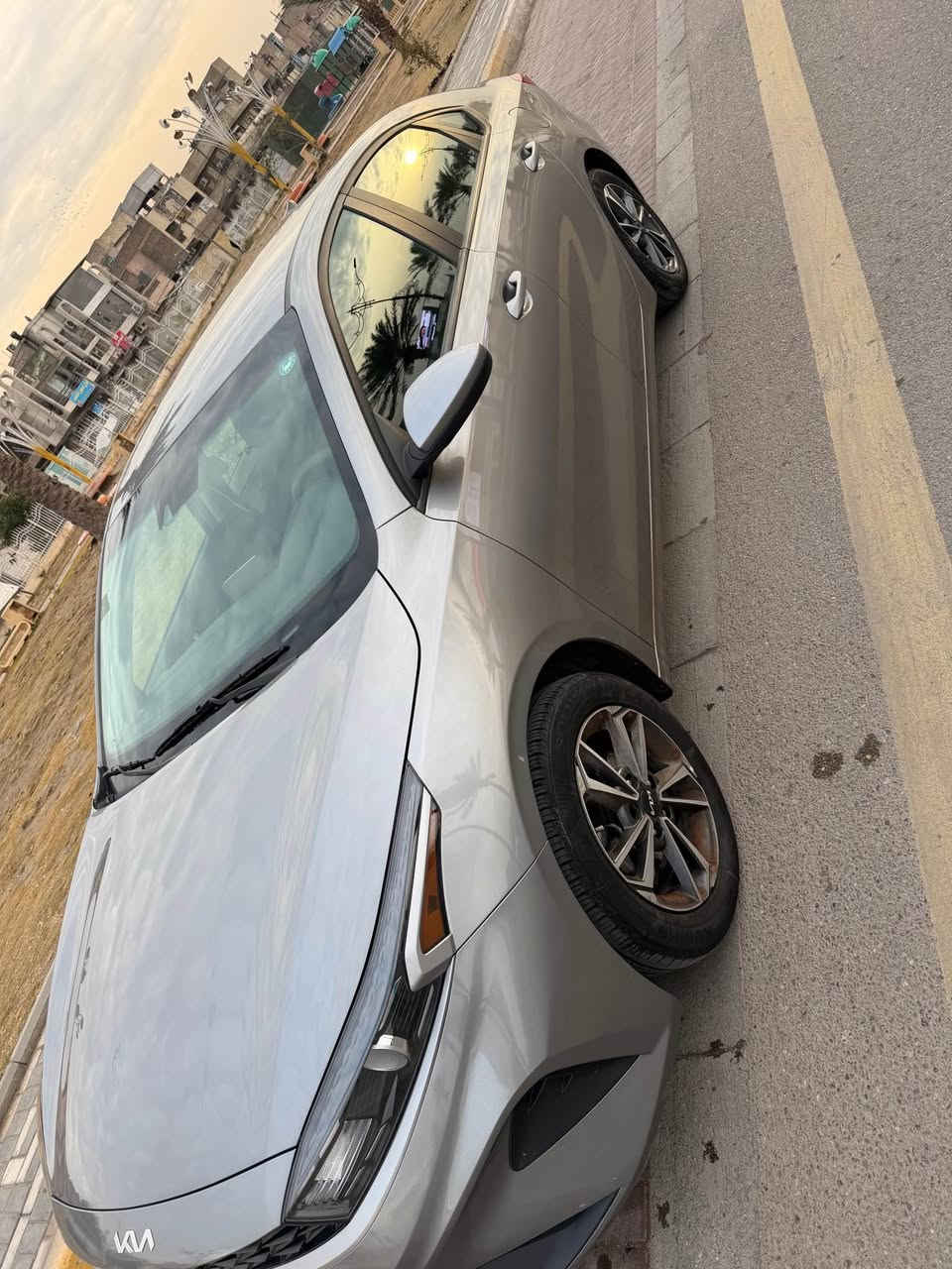 السلام عليكم 
كيا فورتي   موديل 2024 
حادثها  جاملغ امامي وباب صفحة سكن مبدلات  وبيها صبغ  شويه بل باب  
    
بدون دواخل شاصي لغد. مكفوله بجم كبس  ابيعلك شرط السونار
  
كير مكينة تبريد مكفوله
 السيارة جديده. ترايك وين متريد   

 
رقمها  اربيل 
ب أسمي تحويل ثاني يوم 
 ماشيه٣٢
سعرها.150وبيها مجال بسيط.  

*********** بغداد, العراق
