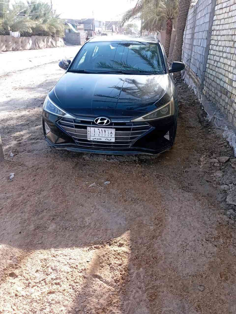 النترا 19 
باسمي
ماشيه 70
2000 دوش والكير اي
حادث باب سايق والجاملغ
120 مجال قليل
مكان حله 
تفاصيل اكثر اتصال***********
