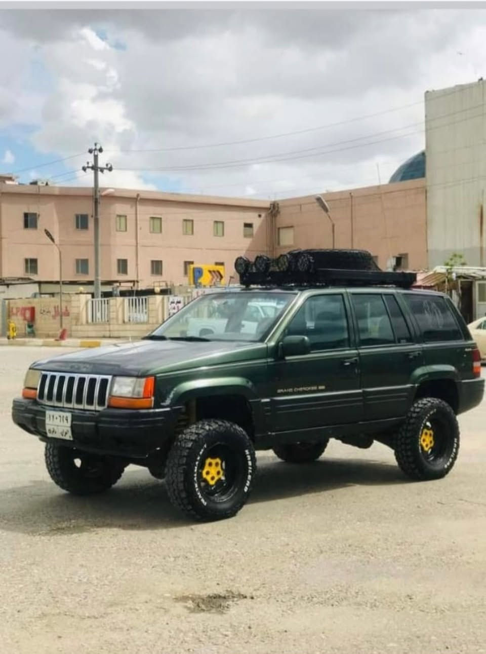 جيب شيروكي مديل  96
السعرً 45
***********البصره
غير متواجد عله الفيس
