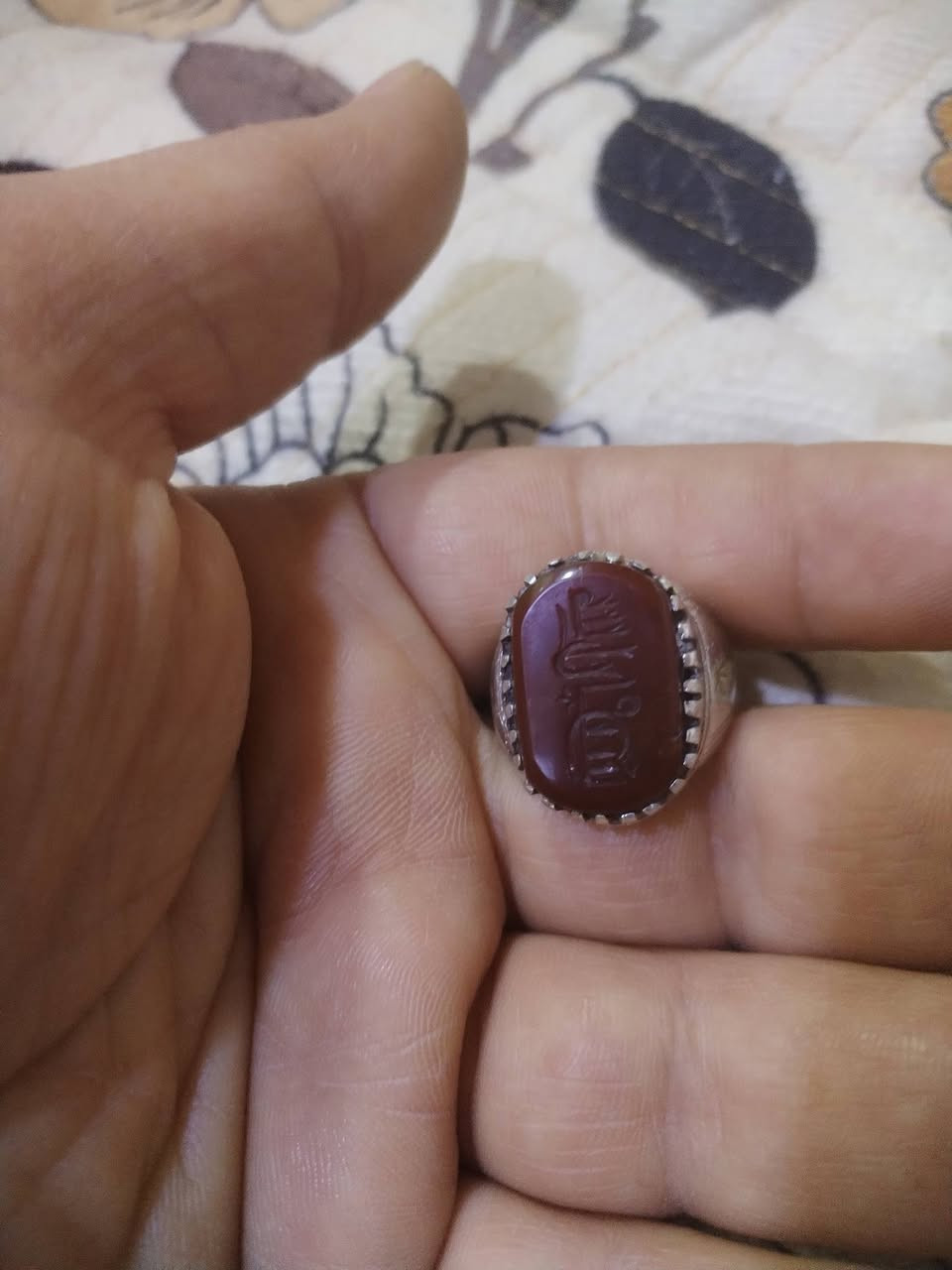 كل قطعه وسعرها مكاني بغداد مدينة الصدر ماعندي توصيل ***********
