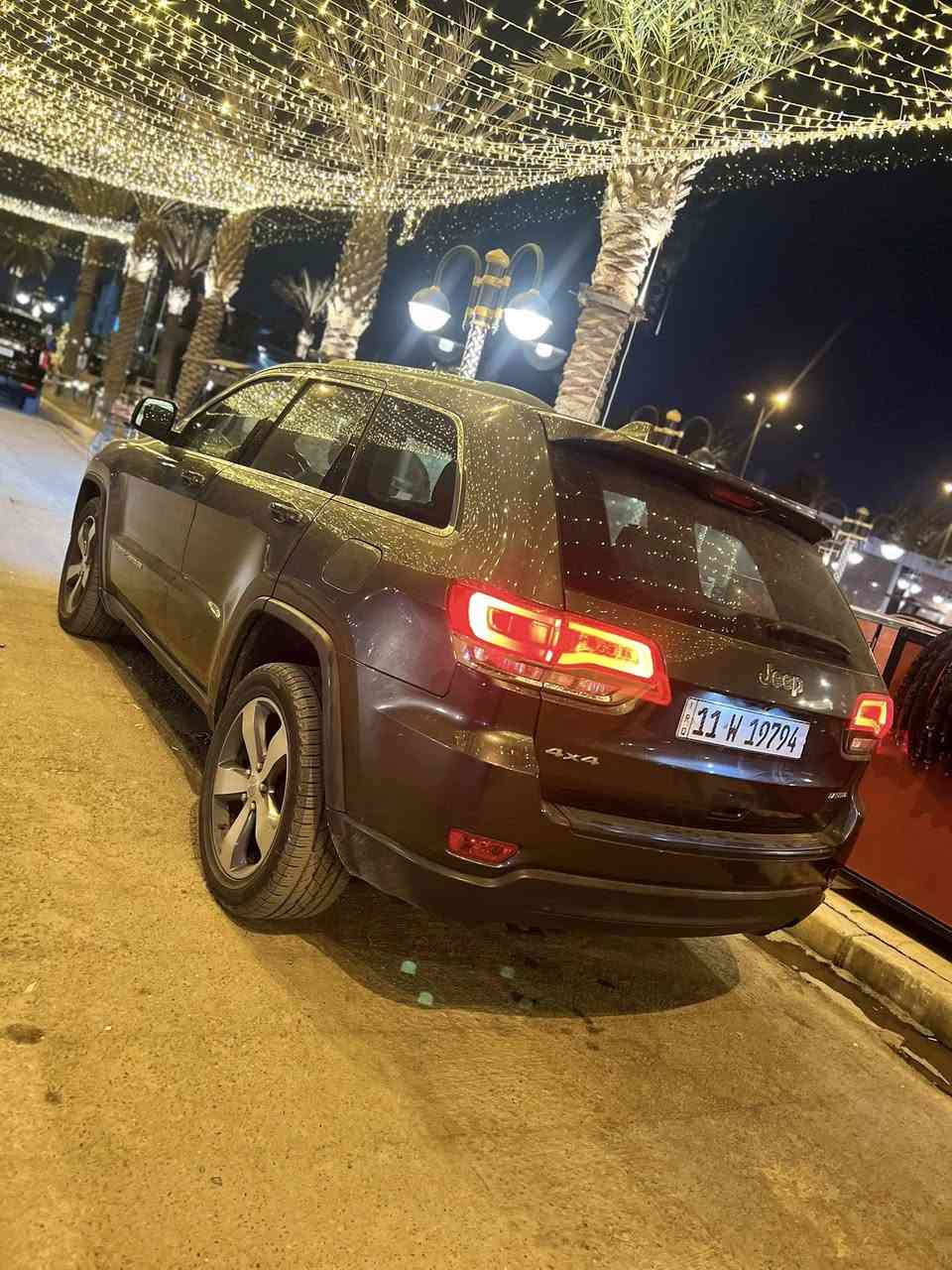 جيب لاريدو 14 خليجي ماشيه 124 الف كم 
تخم تاير وباتري جدد منظومة زينون 
بيها 5 قطع صبغ 
السعر 173 وبيها مجال 
مكاني البنوك
***********
