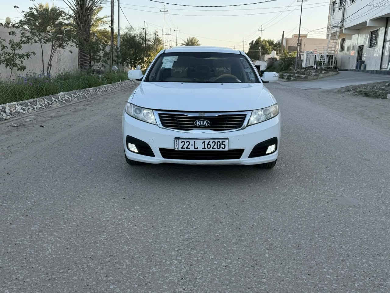 السلام عليكم من رخصة الادمن عندي كيا اوبتما موديل 2010 رقم اربيل انكليزي سنويه وهزه وارقام كله جديد سنويه لل2031 مجدده السياره فول مواصفات فتحة سقف تحكم ستيرن شاشه كامره دواره اشاره بالامرايه مرايه شفط داخل صاج ملكي حساس خلفي كشاف اصل حافظة نظاره ويل كب عنكبوت 5ويل كب يدات نيكل داخل وخارج سويج خريطه وبعد بيها مواصفات السياره بيها قطعتين صبغ جاملغ خلفي ضربه بدون دواخل الحوض وبيها رش جاملغ امامي معه شبر بالبنيد السياره جديده حيل وجاهزه محرك 2000دوش رايدها ب99قفل بدون عمله خلاص مكان السياره بالحله رقمي *********** اخوان اقره المنشور زين واتصل والي ميعجبه السعر او السياره يعبرها بكلام طيب واسف على الاطاله
