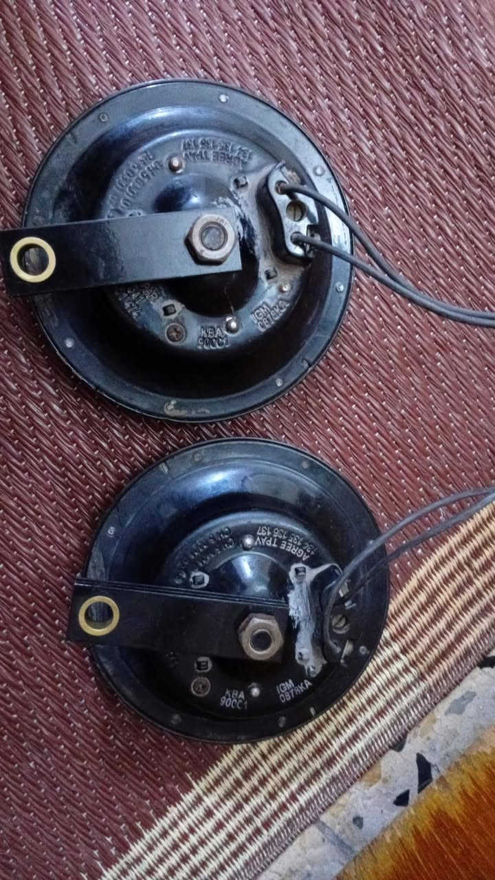 سلام عليكم هورنات بوش إيراني محور دكتهن حلوه عوزهن فره  مستعجل علا بيعتهن ***********
